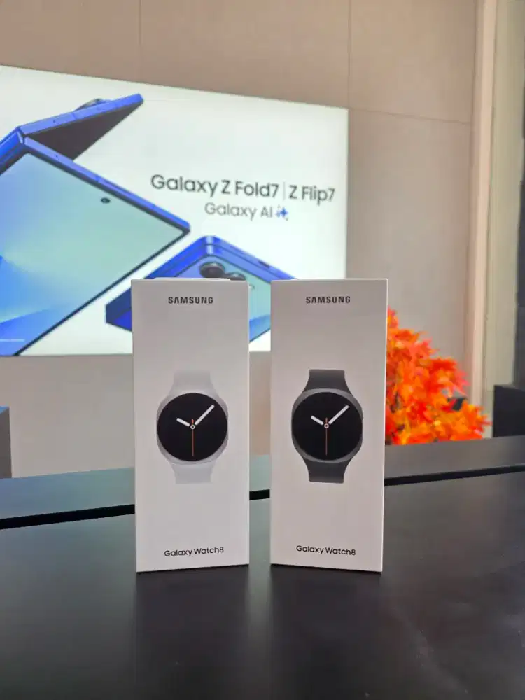 SAMSUNG WATCH 8