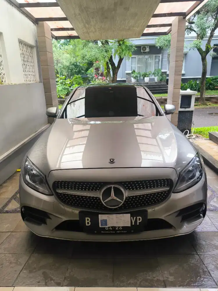 Mercedes Benz AMG line C300