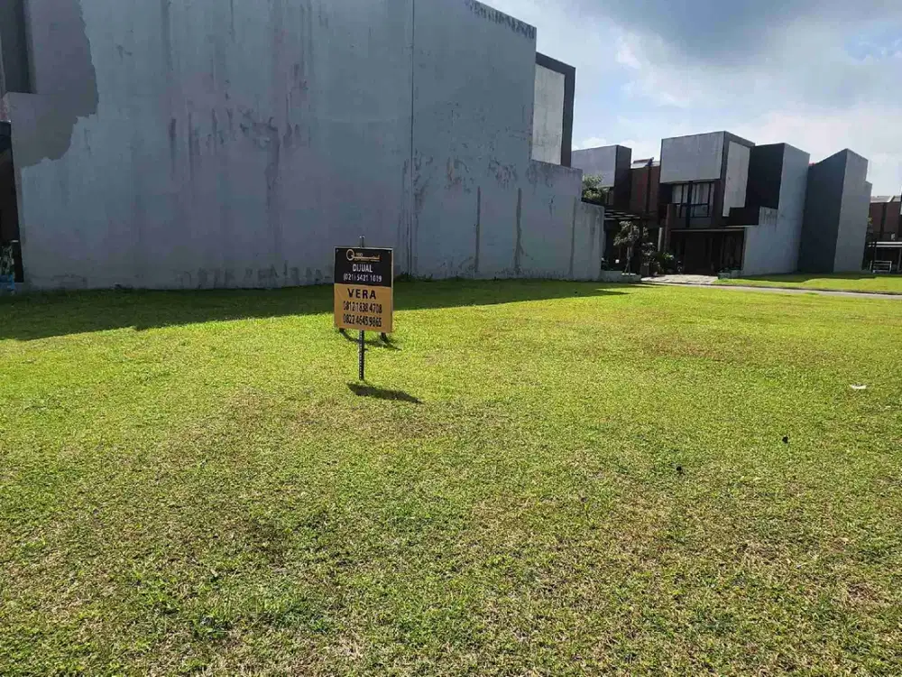 JUAL CEPAT !! Tanah kavling hoek 237m2 Suvarna Sutera