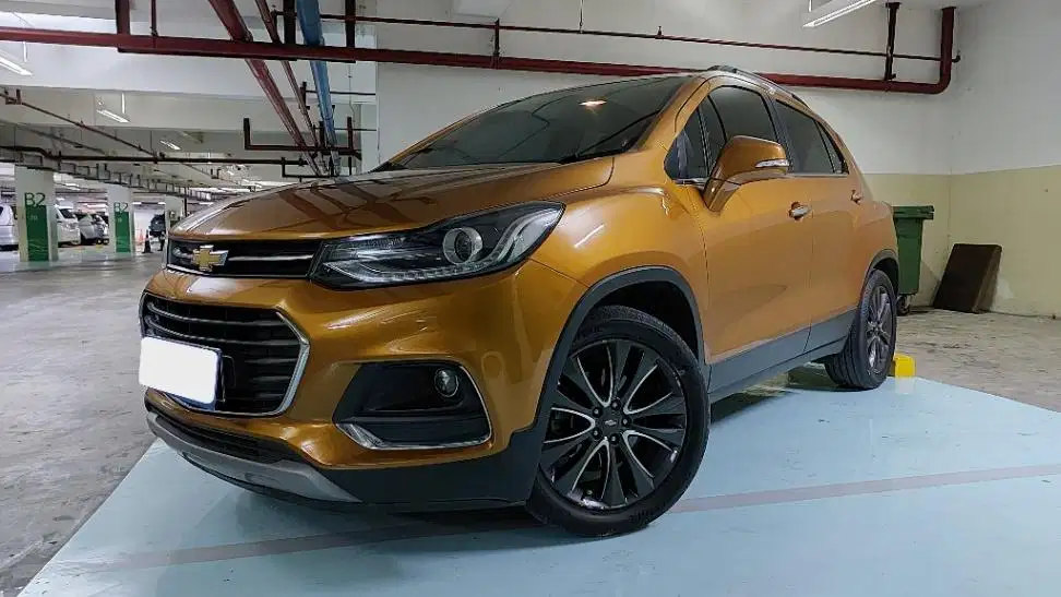 DP MURAH Chevrolet Trax 1.4 Turbo LTZ Bensin-AT 2017 Orange CTBZB