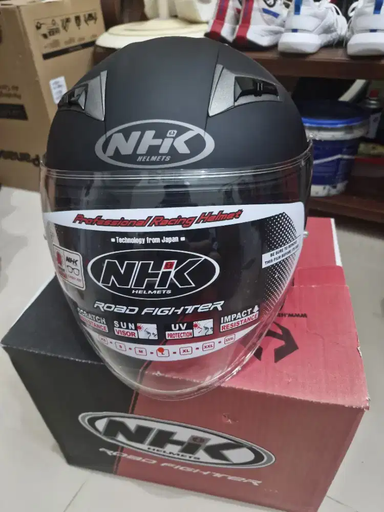 Helm NHK  Predator crypton nx