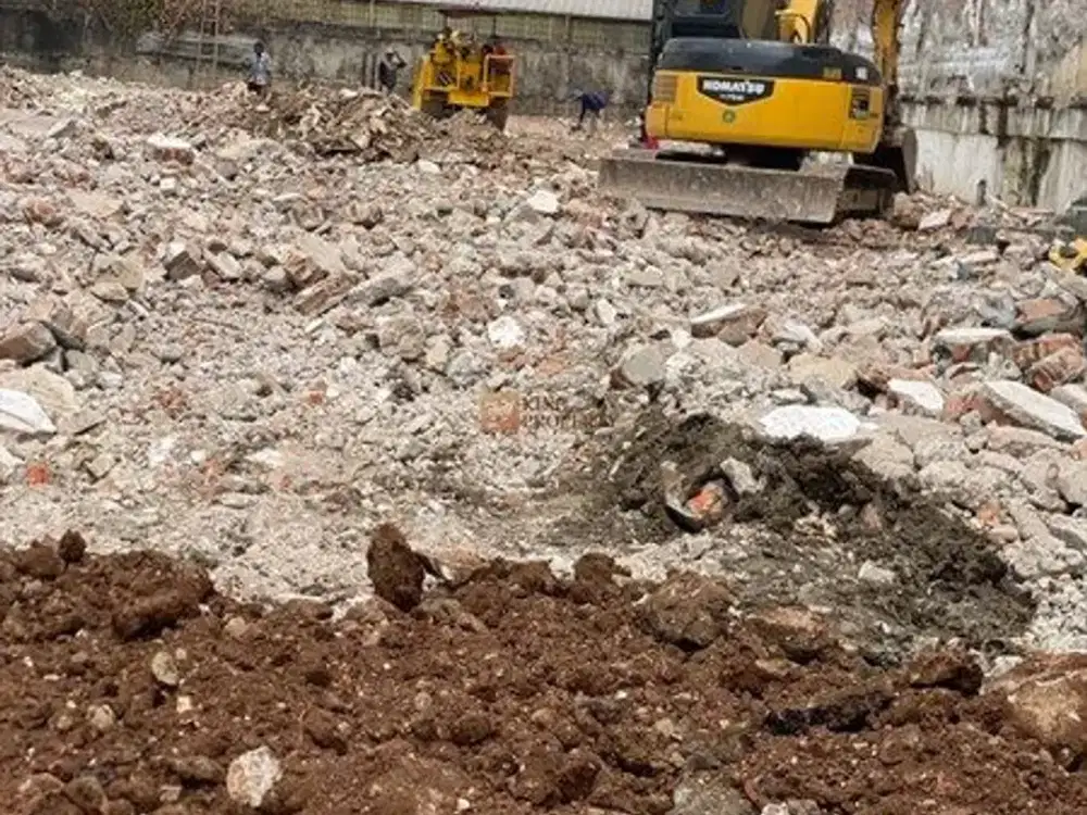 Dijual Tanah Cocok Untuk Gudang / Industry Kecil Kapuk Kencana – Tanah Diurug, SHM, Akses Truk Besar dari 2 Arah