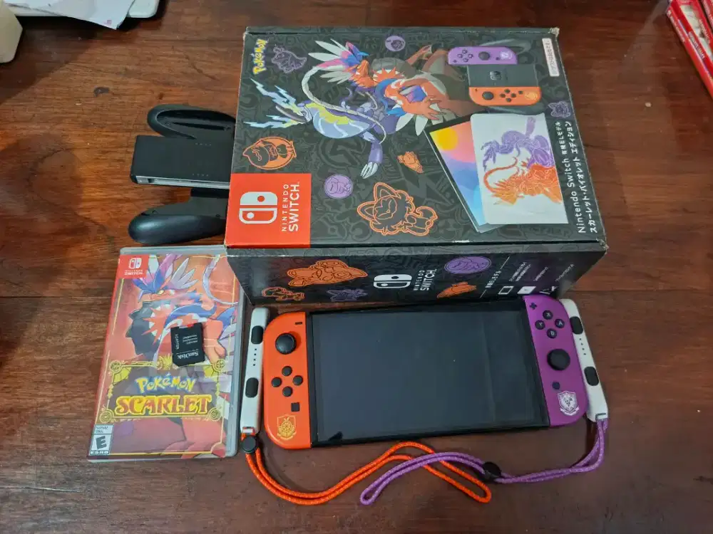 Console Nintendo Switch Oled Pokemon Scarlet & Violet Edition Preloved