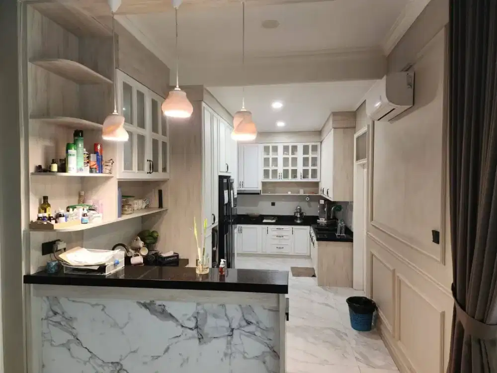 Rumah Mewah Semi Furnish Ketintang