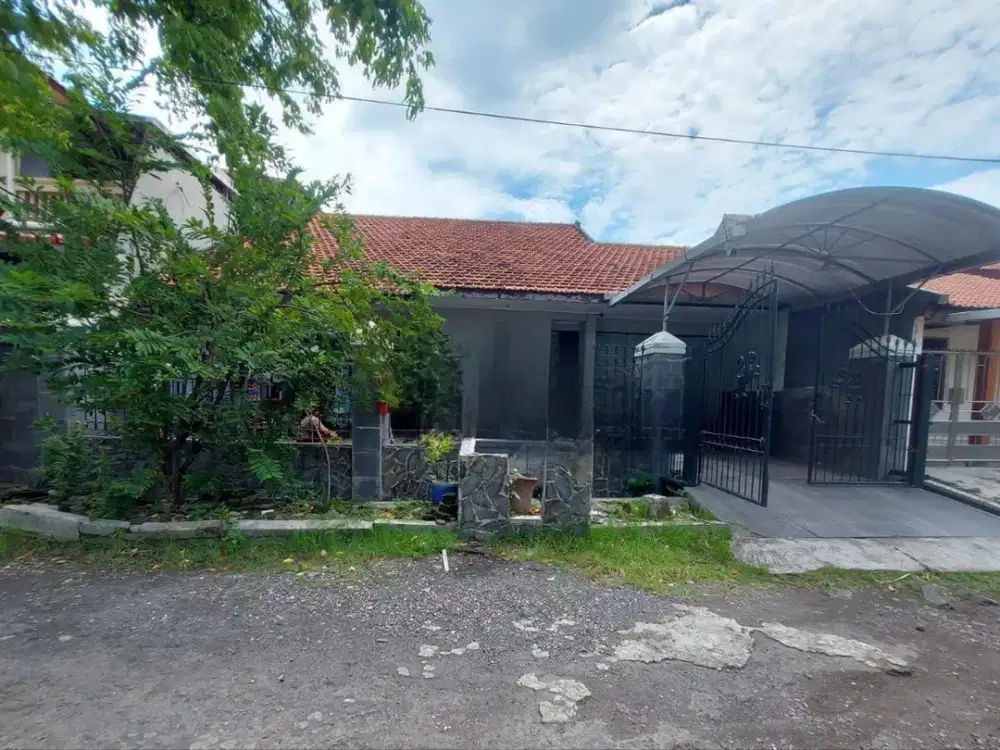 RUMAH MEDOKAN ASRI Row 2.5 mobil