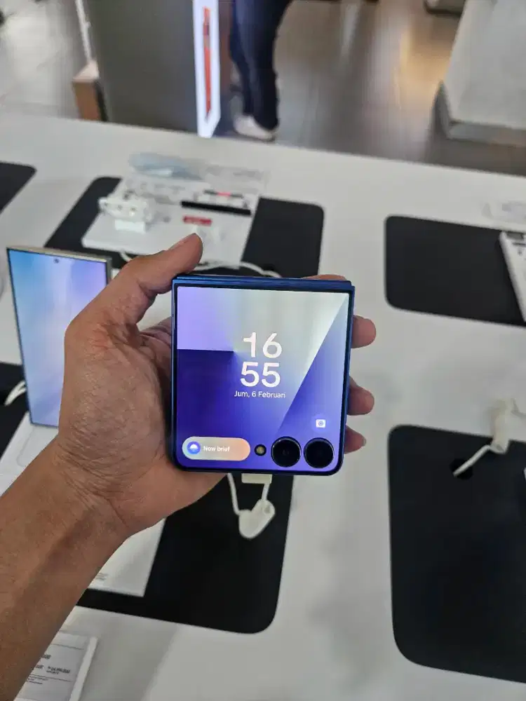 ZFLIP7 CASHBACK UP TO 6.4JT CASH & CREDIT