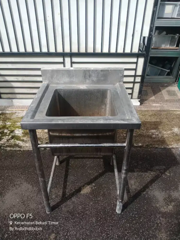 Tempat cuci piring stainless tebal