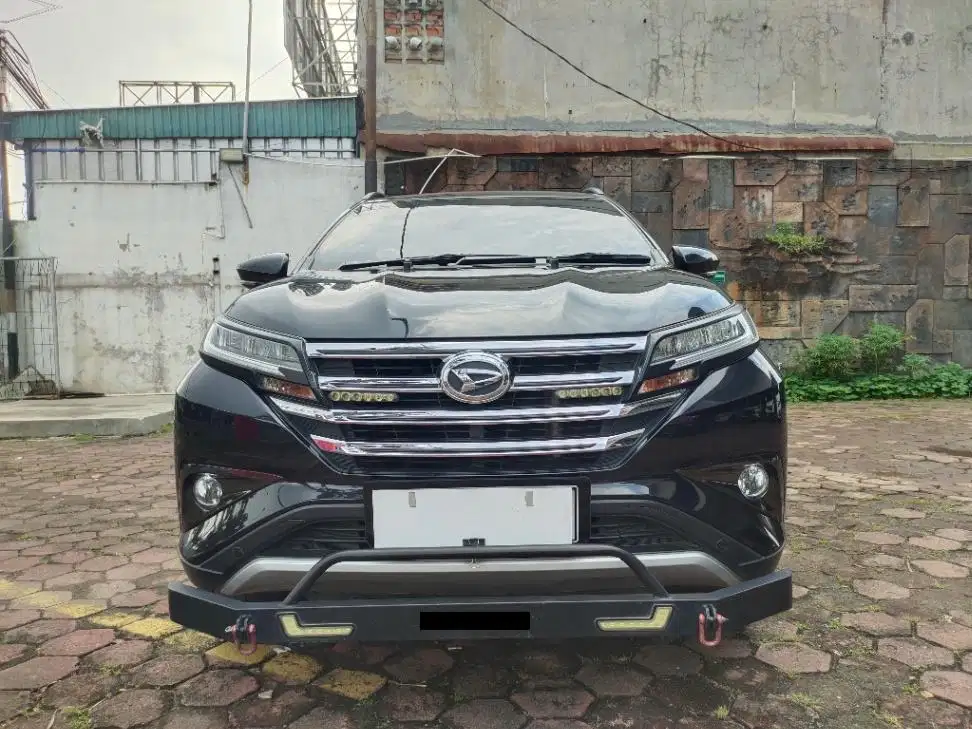 DP MURAH Daihatsu Terios 1.5 R Bensin-AT 2018 Hitam CXHHD
