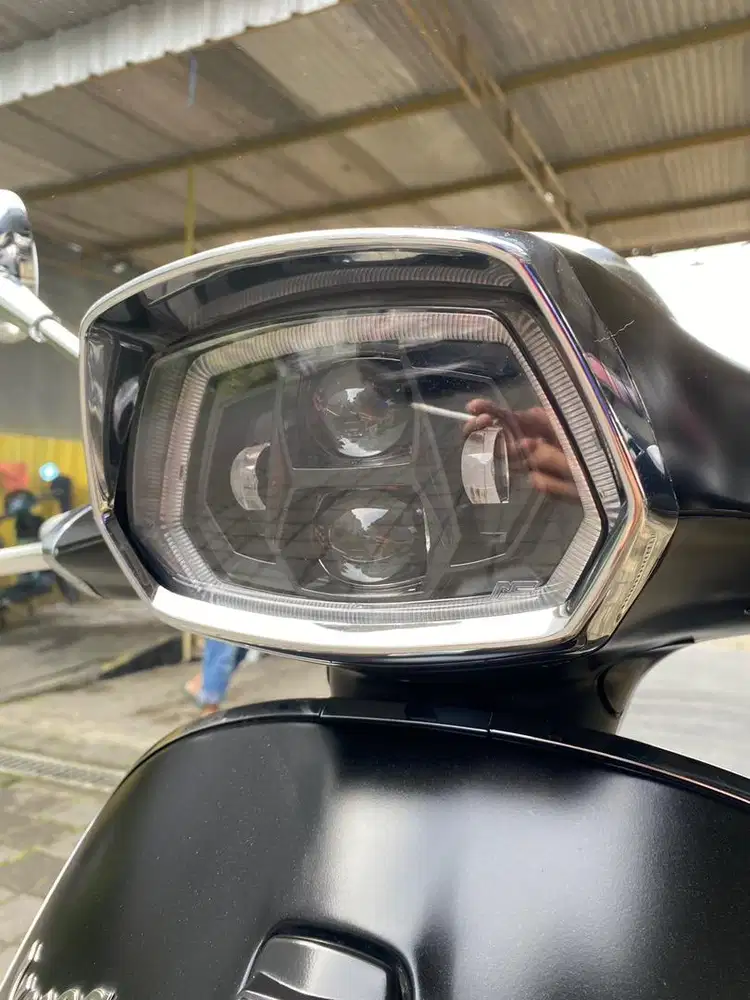Headlamp Vespa Sprint NC Project