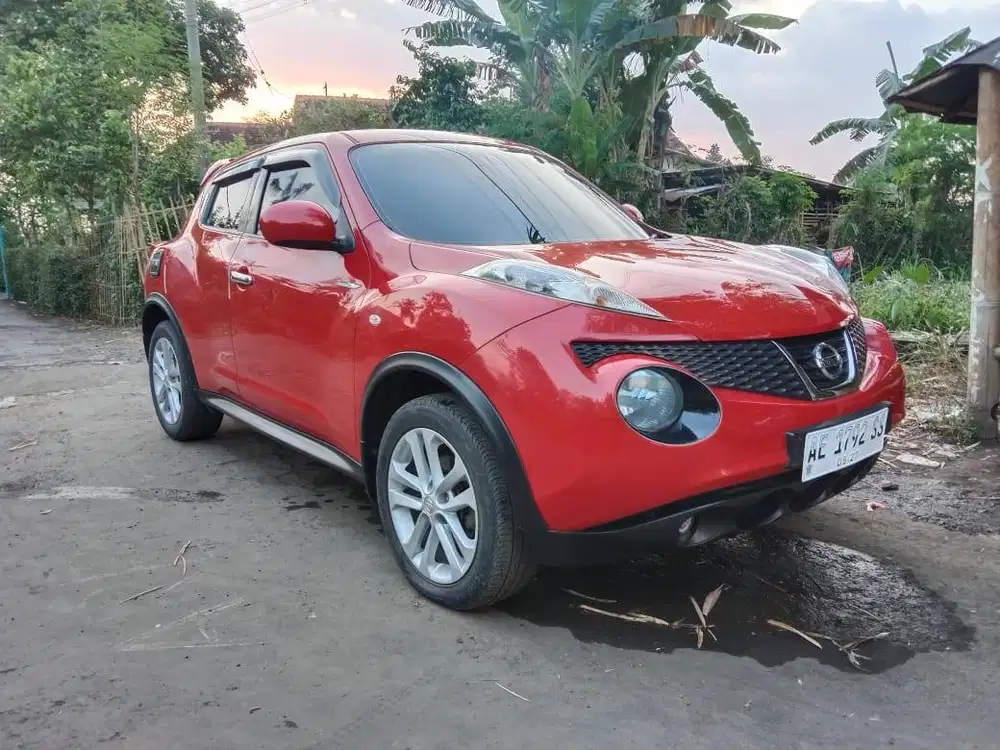 JUAL MOBIL JUKE 2011 BARANG MULUS