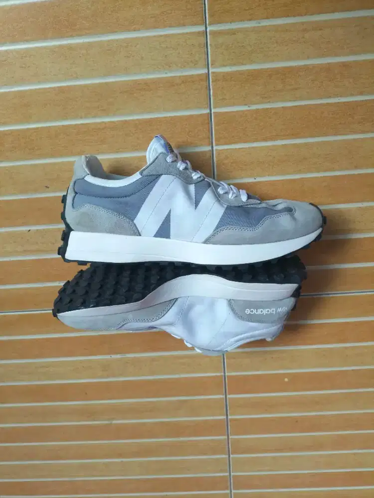 New balance 327 uk.42