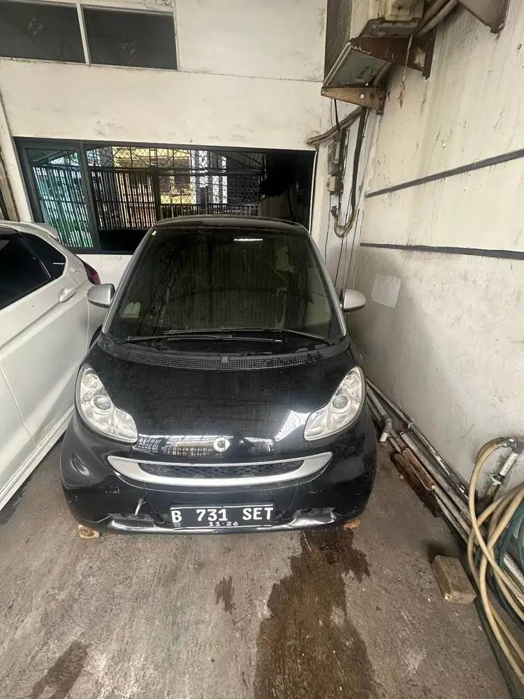 Smart ForTwo Passion Coupe, Hitam, November 2011, Low KM