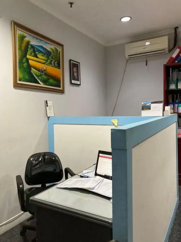 LOWONGAN PEKERJAAN STAFF FINANCE / KEUANGAN