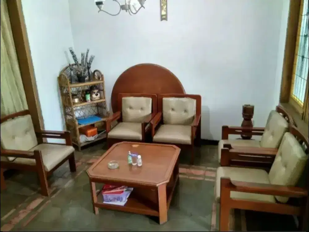 Rumah lama strategis di sabang, sayap riau - bandung