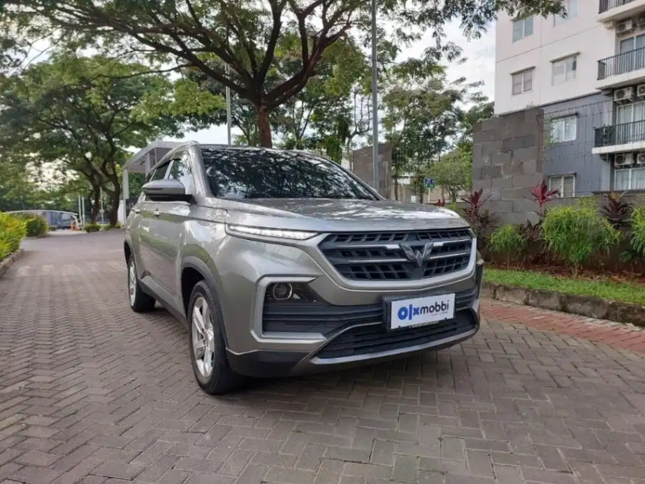 DP 1 JUTA Wuling Almaz 1.5 Smart Enjoy 7-Seater Bensin-AT 2021 UZBS