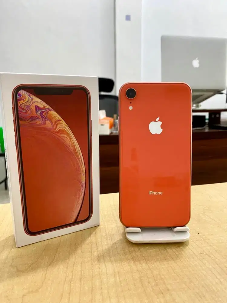 iPhone XR 64GB BH 95% Tri only Face id off CoraL