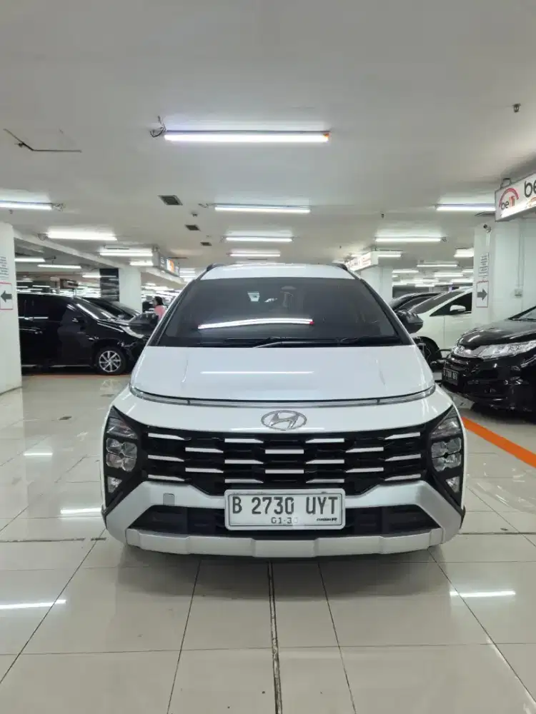 Hyundai stargazer x prime low km 2024 At putih