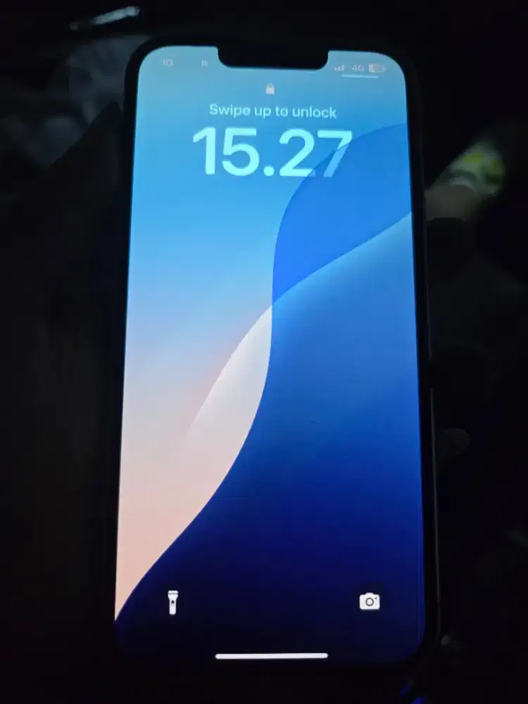 Apple iphone 14 256 GB warna starlight mulussss