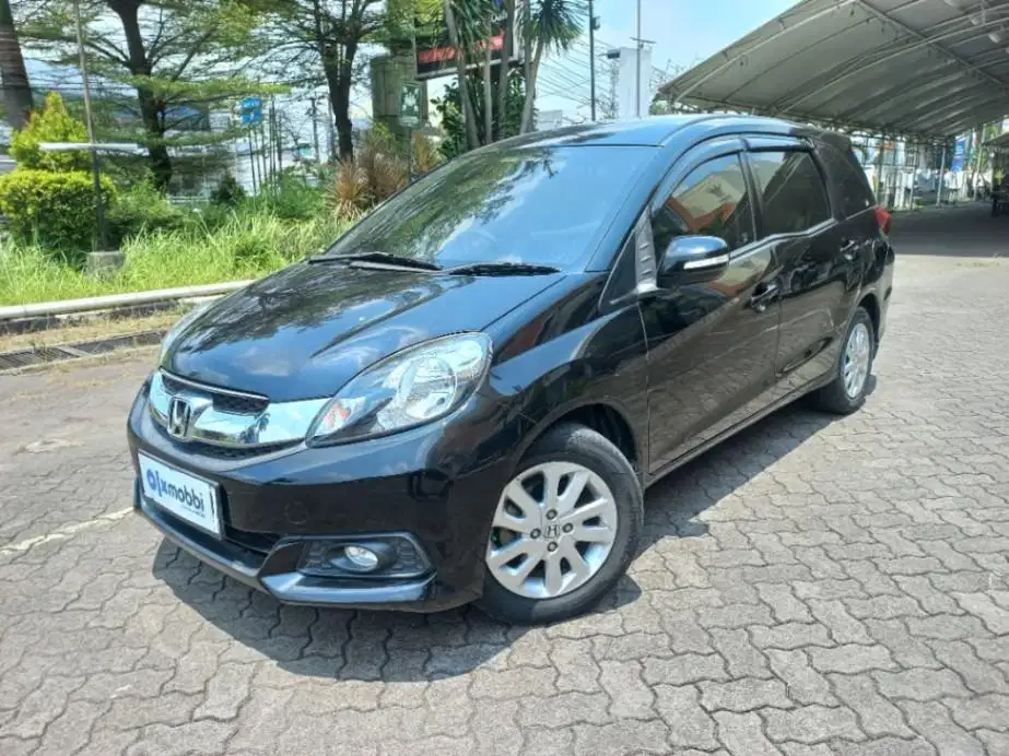 DP MURAH - Honda Mobilio 1.5 E Bensin MT 2015 Hitam