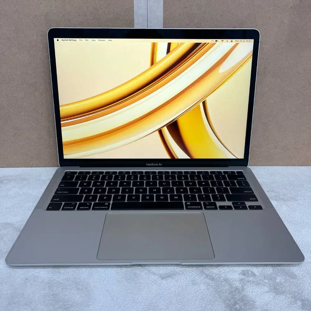 MacBook Air Retina 13 inch 2020 i5 8/512GB