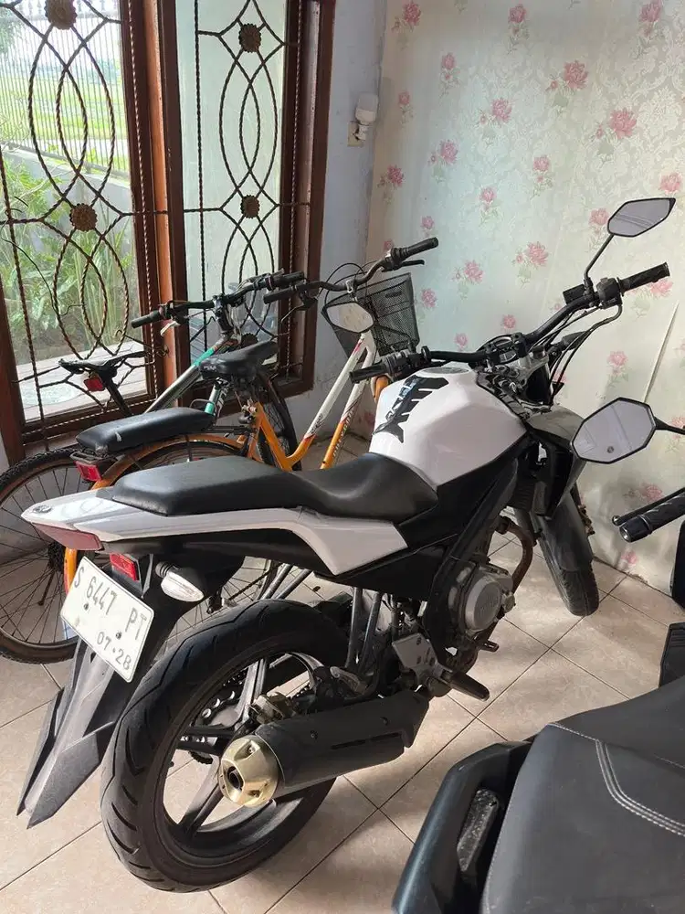 yamaha vixion (NVL)