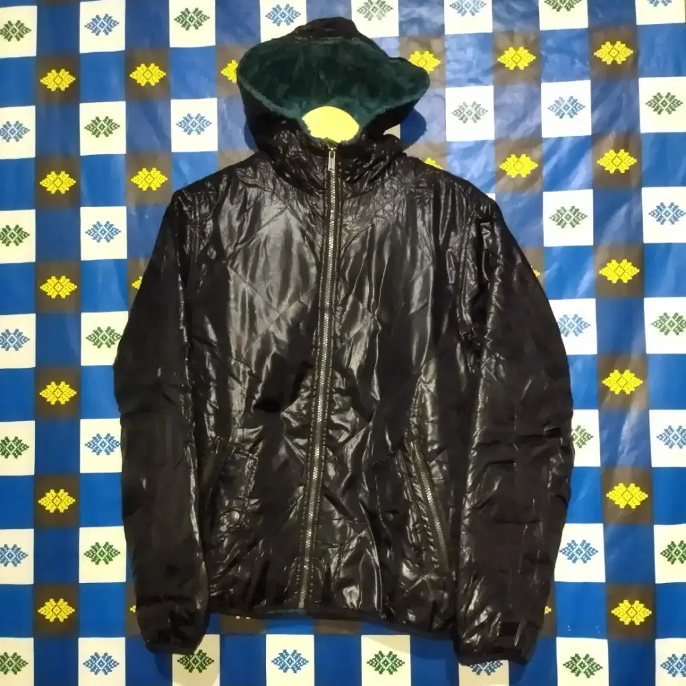 Winbreaker airwalk bulu serva