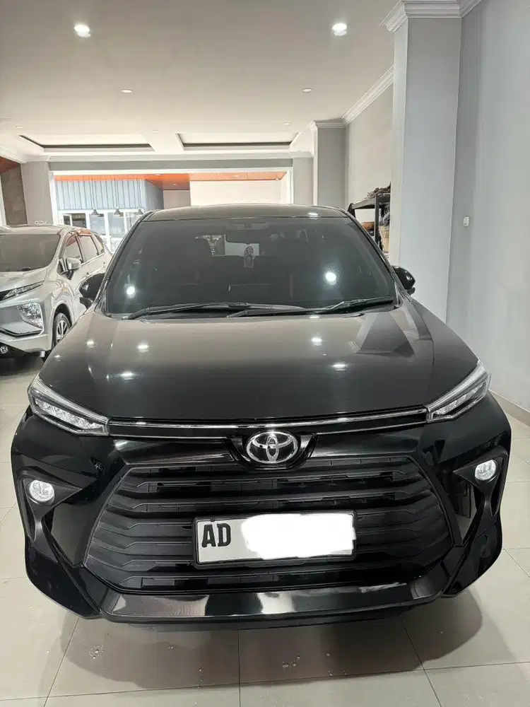 Toyota Avanza G matic 2025 km 15 rb