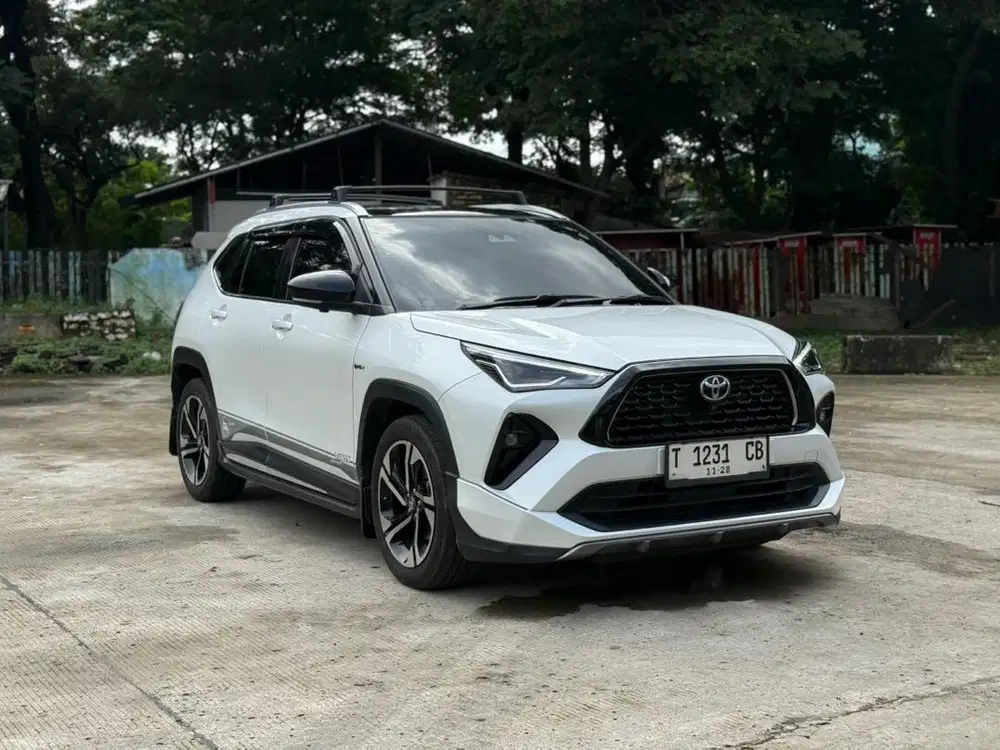Toyota Yaris Cross GR Hybrid 2023 A/T