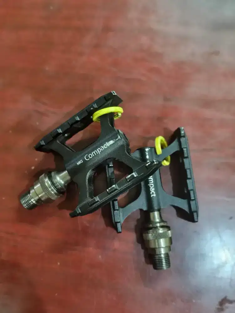 Pedal mks compact