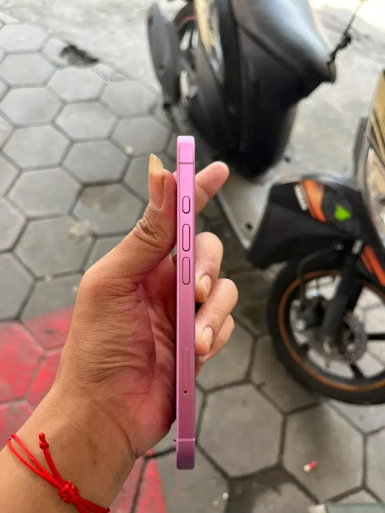 Iphone 16 128Gb inter