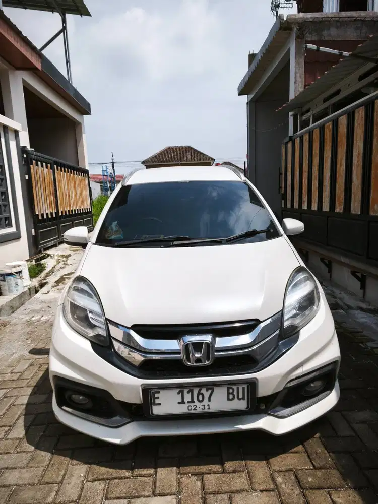 Honda Mobilio RS