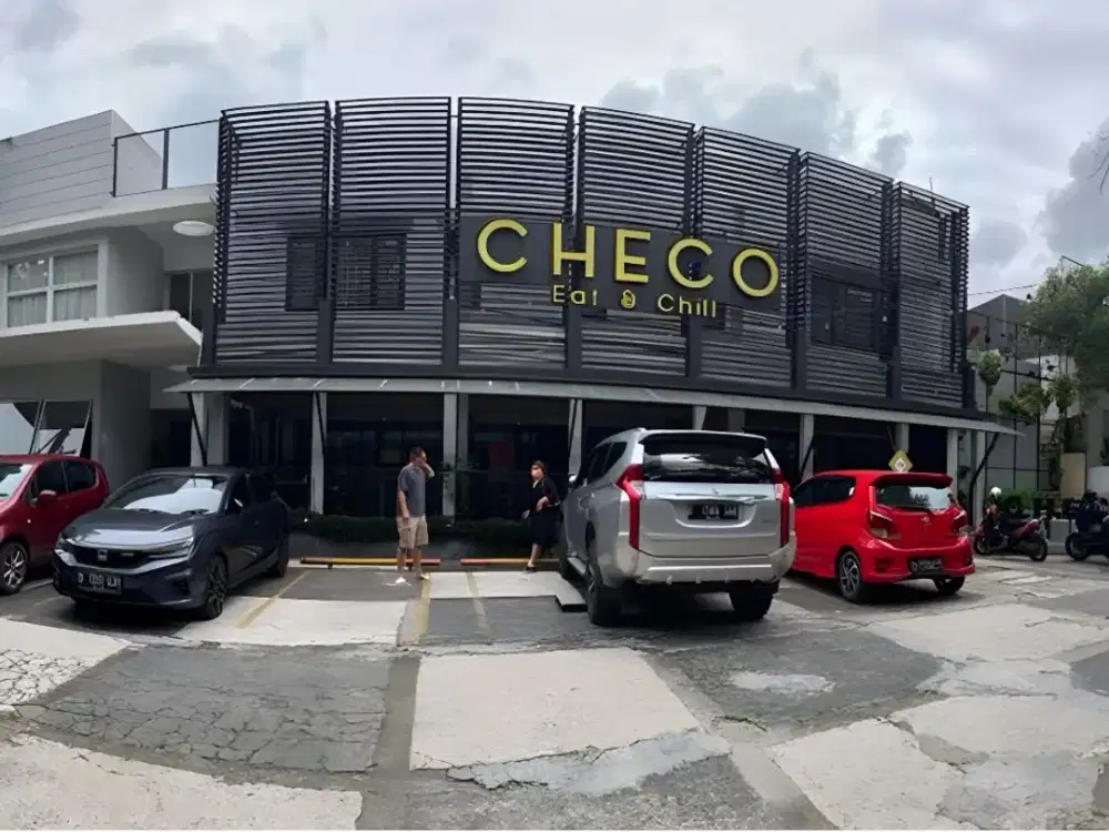 DIJUAL HOTEL AKTIF GANDASARI SAYAP JALAN RIAU BANDUNG – 36 KAMAR, SHM, PARKIR BUS