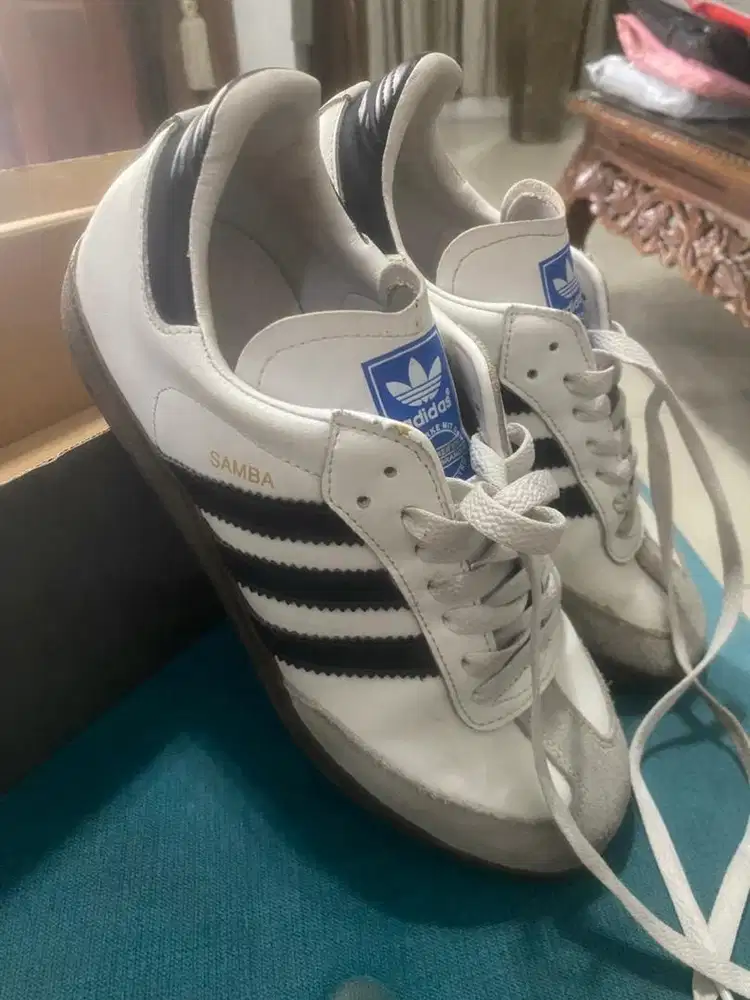 Sepatu Sneakers Adidas Samba