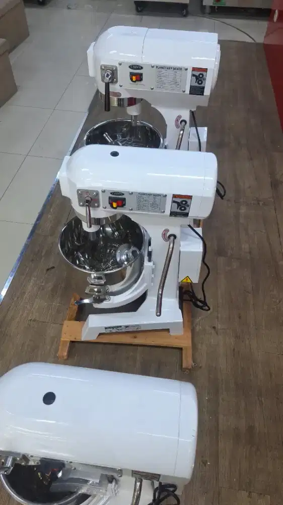 Mixer Planetary 15 liter Crown Heavy Duty