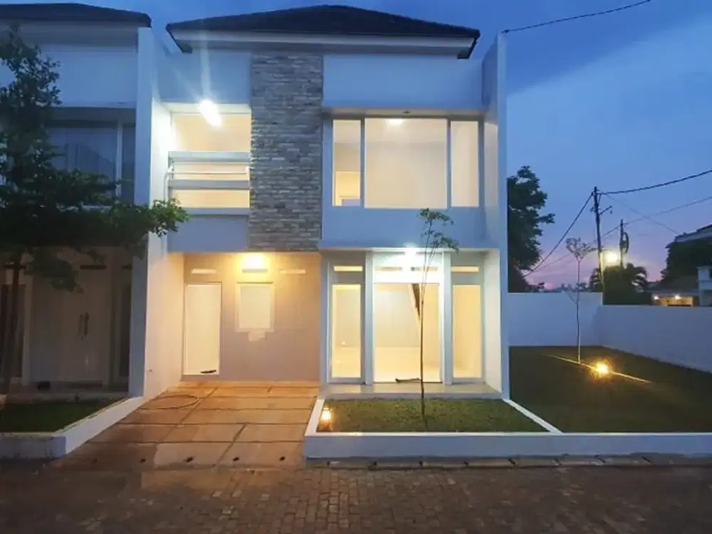 Dijual Rumah Baru Bagus Turun Harga di Kreo Perbatasan Jakarta Selatan