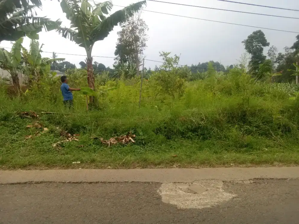 tanah di jual ada muka untuk mobil nya,, pertumba 8jt.