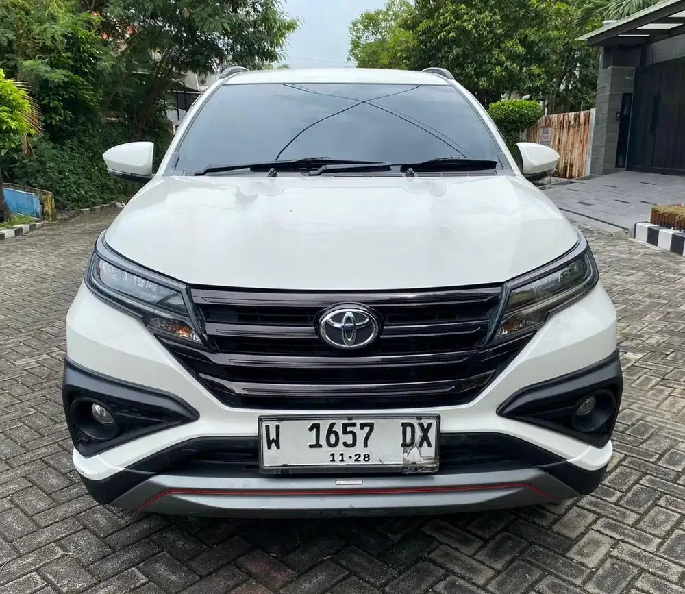 LOW KM 52rb - TOYOTA RUSH 1.5S TRD SPORTIVO 2018 MATIC KREDIT DP MINIM
