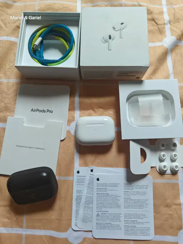 AirPods Pro Gen 2 MagSafe Type C to C Fullset Original Apple +Case EsR