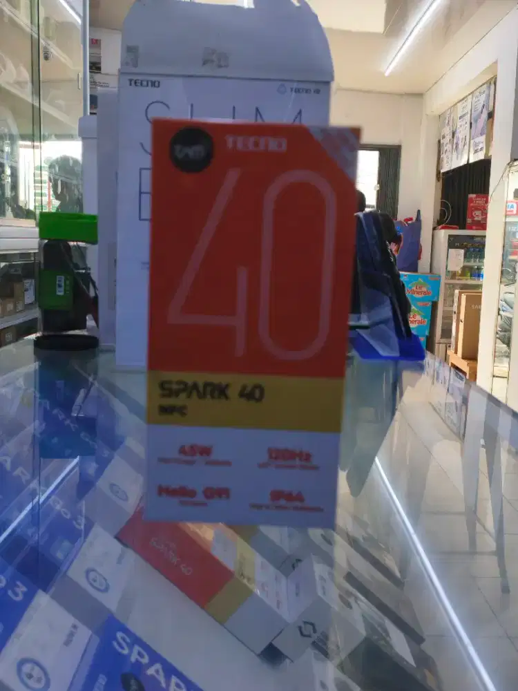 TECNO SPARK 40 6/128 GB