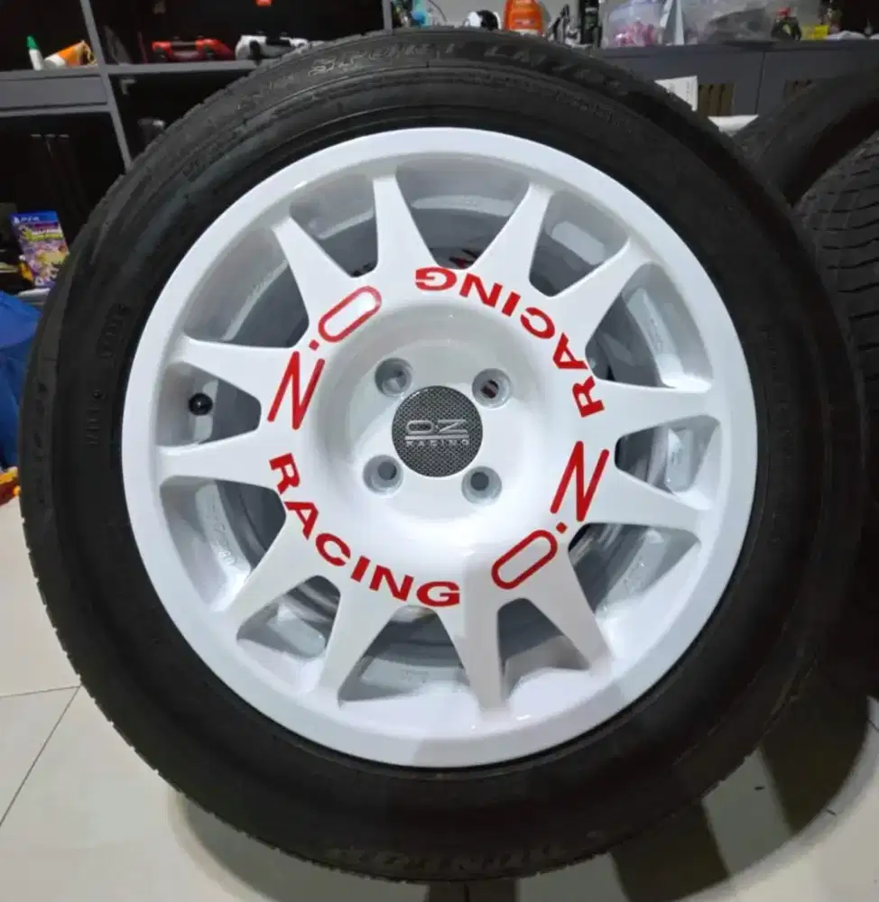 Velg OZ Rally Putih R15 single PCD 4x100 Ban Dunlop LM705 185 65
