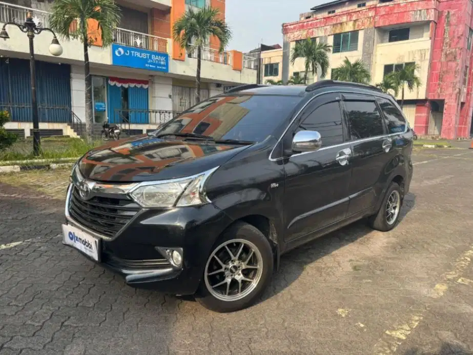 DP MURAH - Toyota Avanza 1.3 New G Bensin AT 2015 Hitam