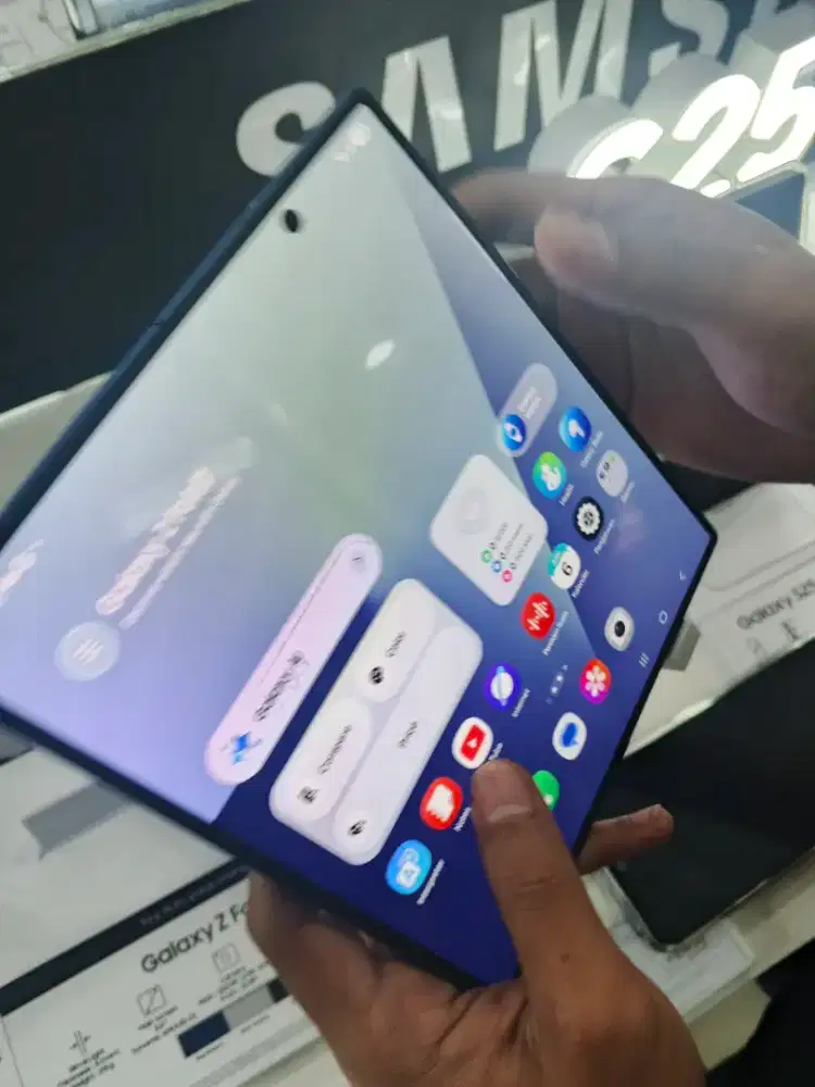 SAMSUNG GALAXY Z FOLD 7
