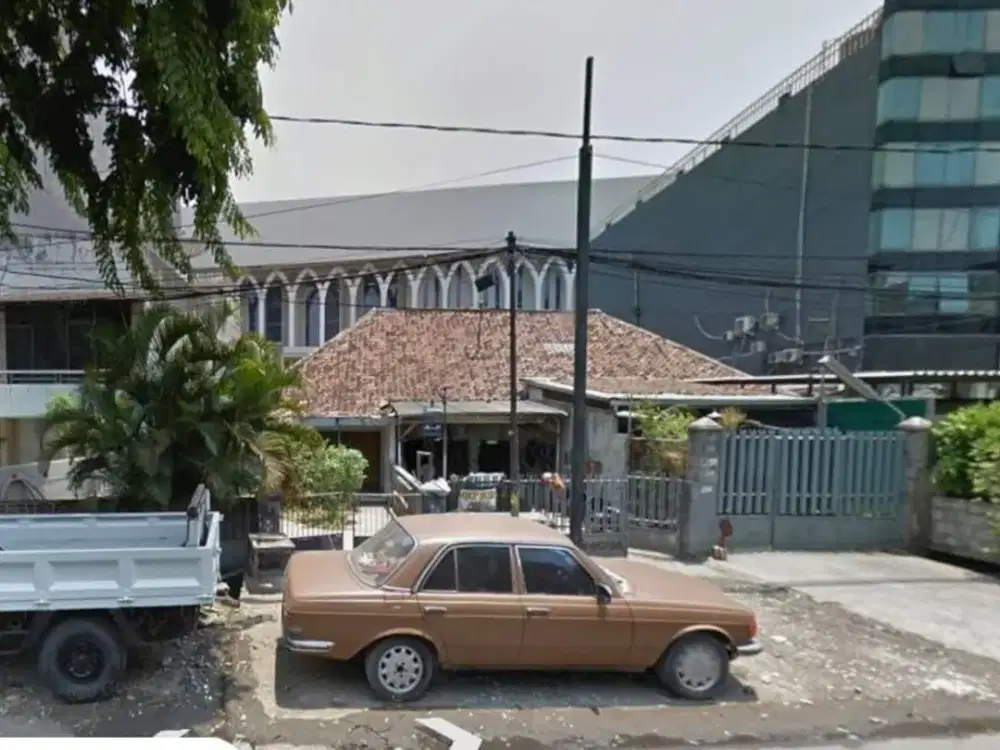 JUAL CEPAT RUMAH LAMA HITUNG TANAH DI JL BUNI