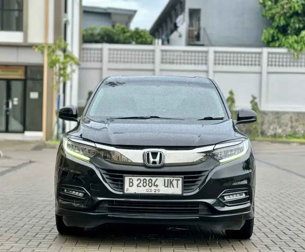 HONDA HR-V 1.5 SE CVT AT 2019 MULUS & TERAWAT