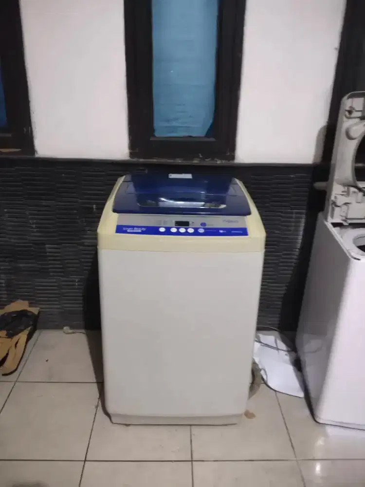 Mesin cuci aqua 8,5 kg