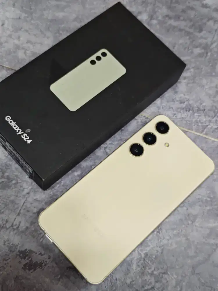 Samsung S24 8/256 Gb original SEIN