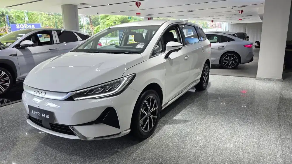 [Mobil Baru] PROMO CUCI GUDANG DAN BUNGA 0%