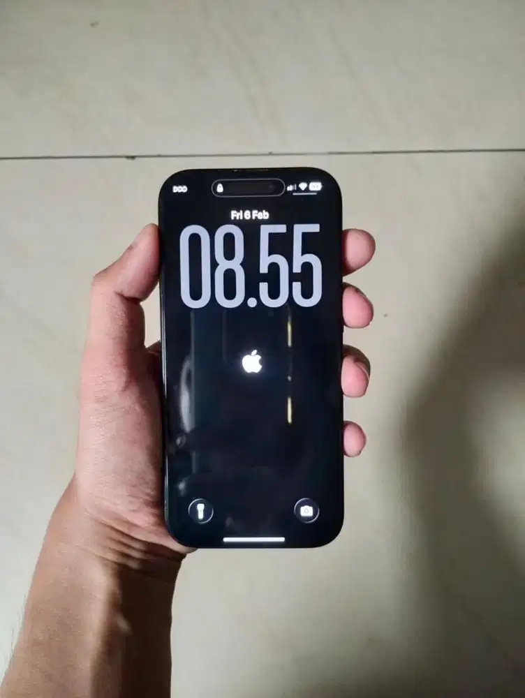 iPhone 16 Pro 128Gb - Black Titanium ex Inter (Like New)