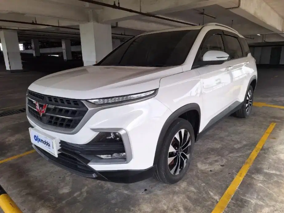DP RENDAH Wuling Almaz 1.5 Smart Enjoy 7-Seater Bensin-MT 2019 BIHS