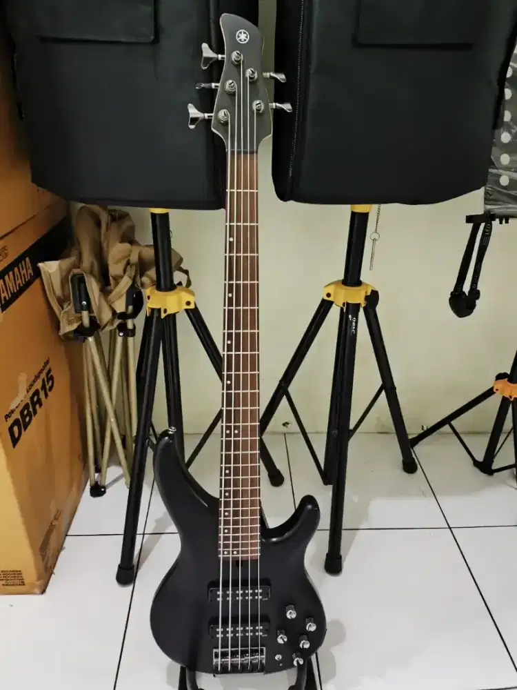 Gitar Bass Yamaha TRBX505 (Nego Bensin)